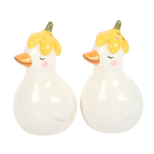 Load image into Gallery viewer, Daisy & Duck Salt and Pepper Shakers