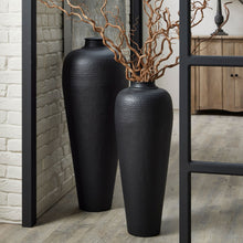 Load image into Gallery viewer, Matt Black Large Hammered Vase With Lid