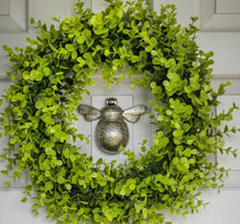 Load image into Gallery viewer, Artificial Evergreen Chaplet - 40cm