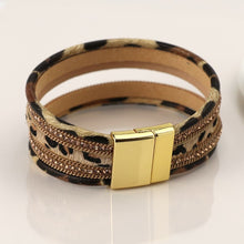 Load image into Gallery viewer, Multistrand Leopard Print And Golden Element Bracelet
