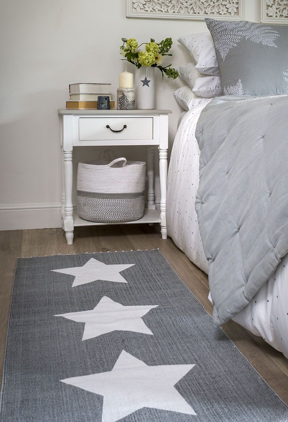 Recycled 3 Star Grey Rug